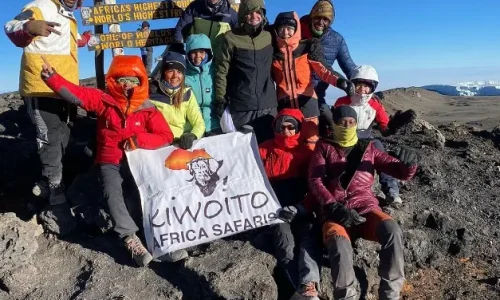 sommet du Kilimandjaro avec Kiwoito Africa Safaris (2)